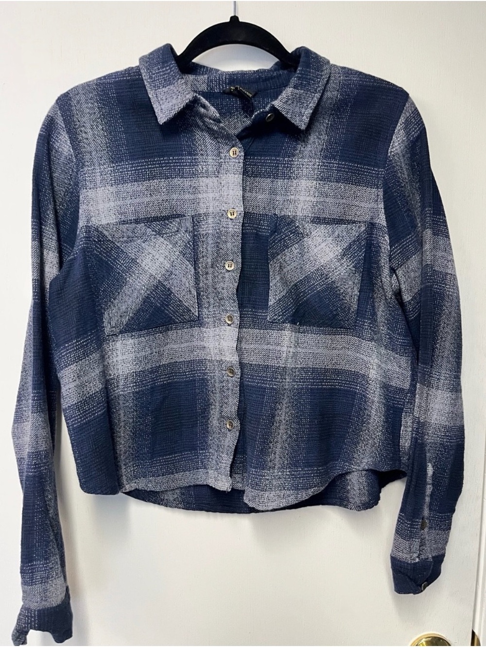 Forever 21 Fall Blue Cropped Plaid Shirt